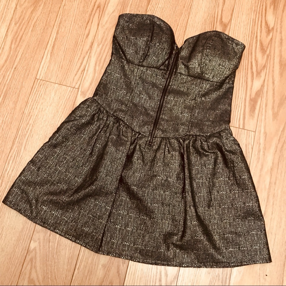 Metallic Gold Strapless Fit & Flare Mini Dress L